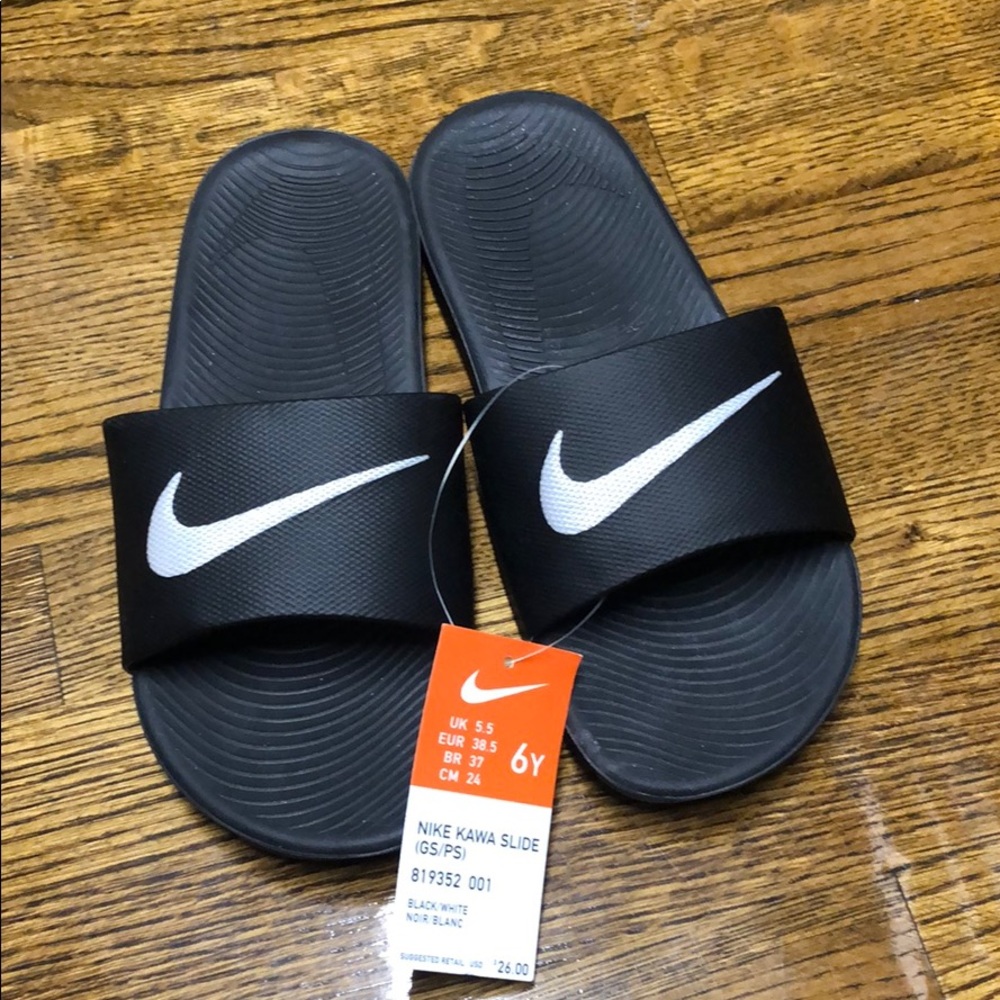 Nike Kawa Slides